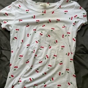 SUPER CUTE cherry t-shirt
